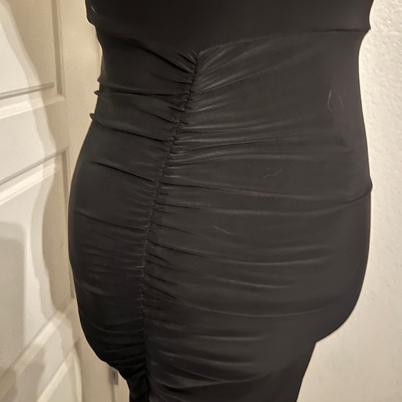 Black Bodycon Dress - Picture 5 of 6